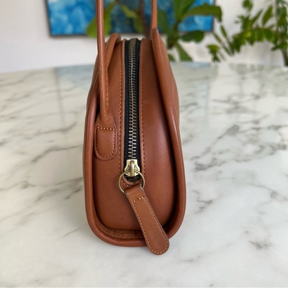 COACH Vintage Kimball 9911 British Tan Leather Crossbody Bag Round 90s USA Taco - Picture 8 of 16